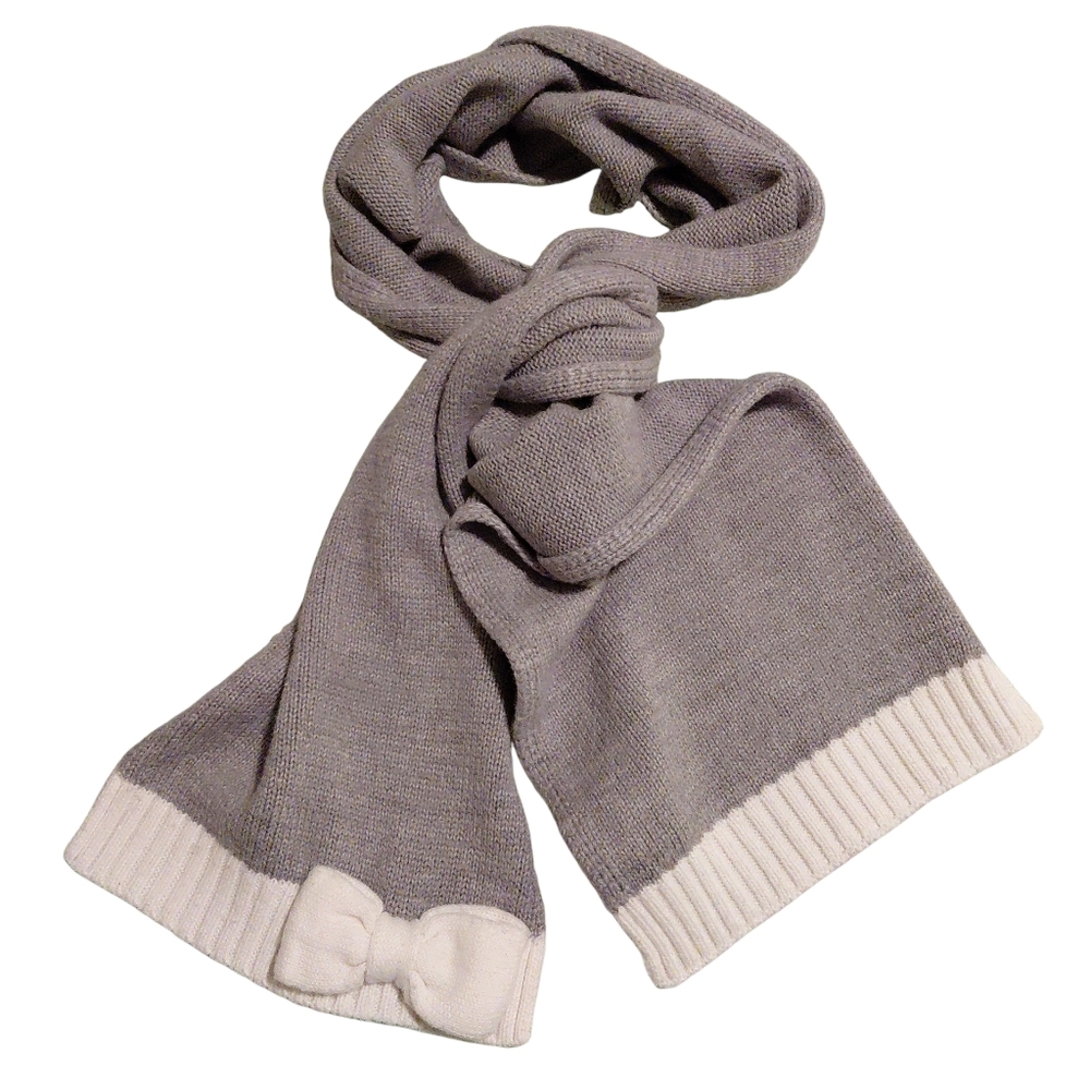 Kate Spade Scarf Grey White Bow and Ends Acrylic Very Soft